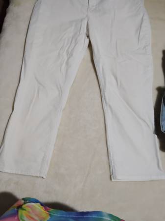 5 pocket white jeans 1