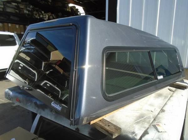 Camper shell, 2005/15 Toyota Tacoma short bed 1