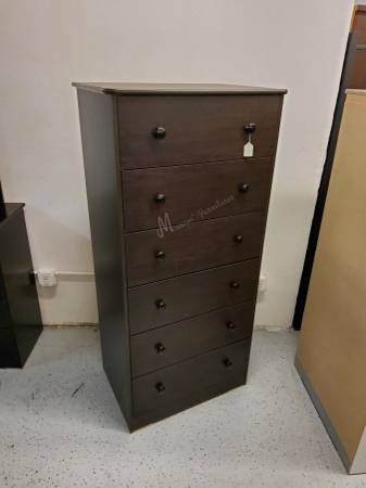 Brown Mocha Bedroom Dresser! 1