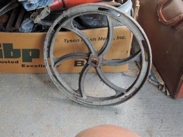 BREAK WHEEL FROM A TRAIN 1