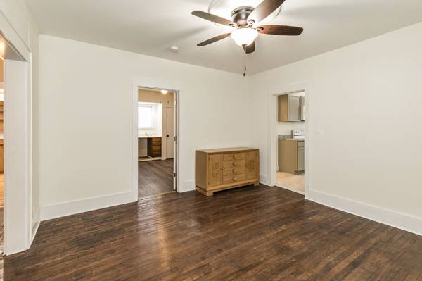 $2180.00 / 3br - 1207 Apt-163982840384770120