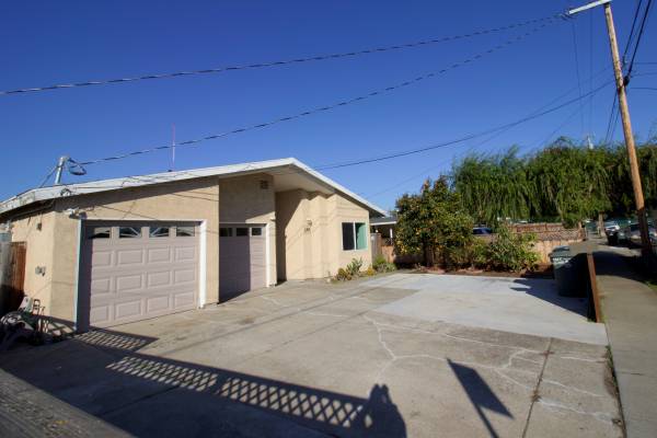 Recently updated Home - No Backyard Neighbors 1