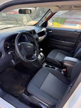 Jeep patriot sport utility 2009 - $1,200 (Montebello)63618171386881122