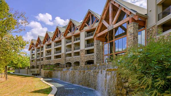 $900 / 1br - Thanksgiving, 7 nights, 1 Bdrm @ Paradise Point (Ridgedale/Branson MO)63427852600577121