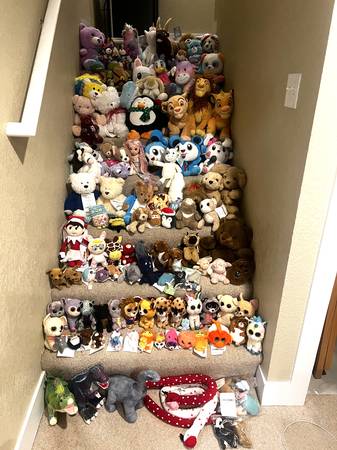 Excellent Quality Stuffed Animals / Stuffies 1