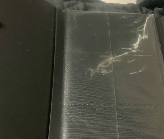 Ultra Pro - Black Premiere Playset PRO Binder (X3) 1