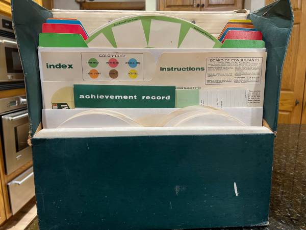 Vintage Cyclo Teacher Learning Aid World Book Encyclopedia Learning 1