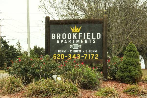 $845 / 2br - Your Best Life @ Brookfield Apartments