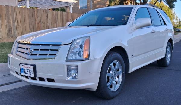 2006 Cadillac SRX Low miles 65k 1