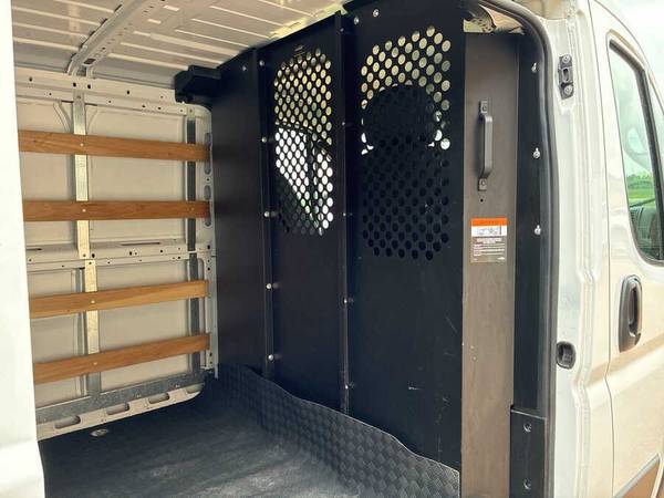 2025 RAM ProMaster - Photo 8