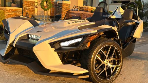 Polaris slingshot S (2021) 1