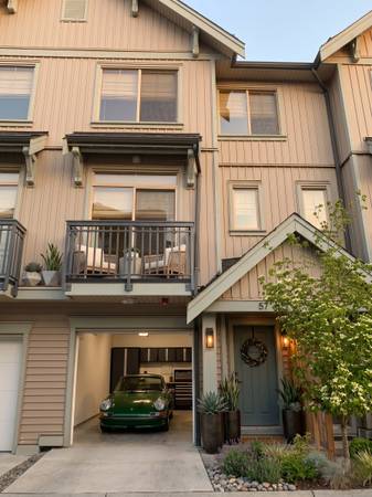 20487 65 Avenue #57, Langley Township | 3BD/3BA Modern Townhouse 1