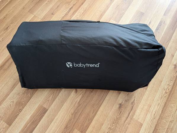 Pack n play 1