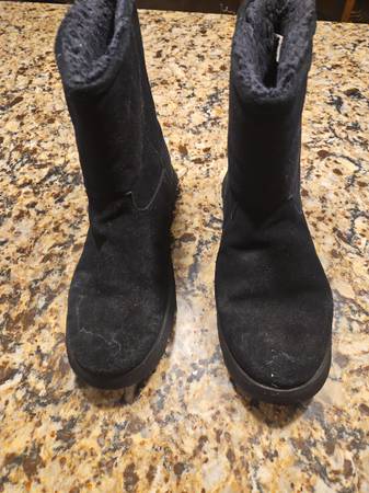 WOMEN'S BOOTS TIME AND TRU BLACK SLIP ON SIZE 11 1