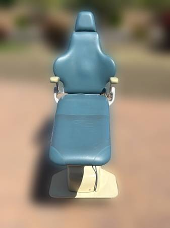 Dansereau Orthodontic Dental Chair 05 (Fully Function, W/Foot Control) 1