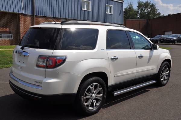 2014 GMC ACADIA SLT 2 con 145 mil, pintura original impecable, equipada, tercera fila - $8.800 (condado de Bucks, Filadelfia)63491056064003122