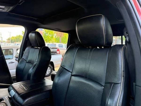 2016 RAM Laramie Limited 4dr - Photo 13
