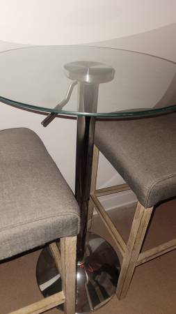 Round Glass Top Pub Table - Chrome Gas Lift Adjustable Height 1