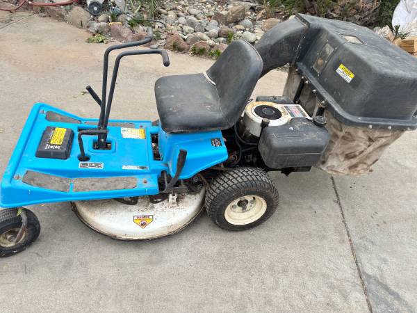 Zero trun mower 1