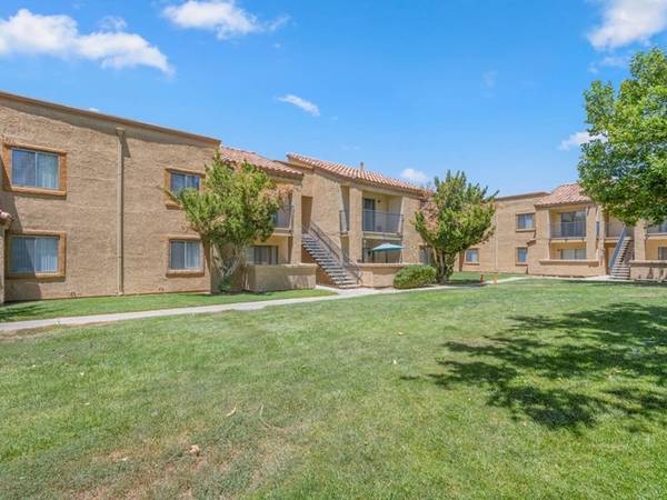 $1,675 / 1br - 644ft2 - Business Center, 1 BD, in Lancaster CA, Courtesy Patrol (43230 Gadsden Avenue, Lancaster, CA)64035738861441121
