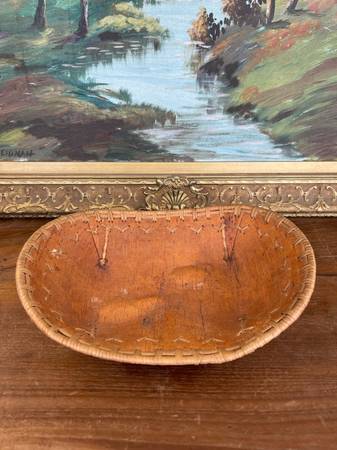 Vintage Likely Native American Birch Bark and Sweetgrass Hand-Sewn Bowl 1