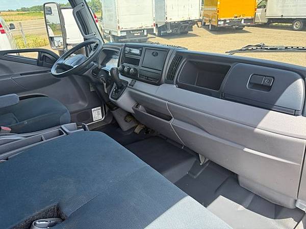 2017 Mitsubishi FUSO FEC52S - Photo 13