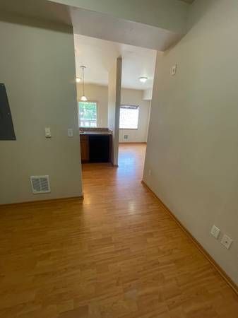 $1,700 / 1br - 800ft2 - 1 Bedroom $1,700 per month (Bellingham)63935321714562123