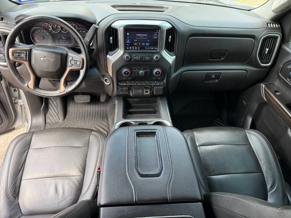 2020 Chevrolet SILVERADO 1500 RST - Photo 13