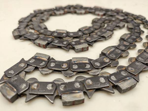 Concrete chainsaw chain - lightly used 1