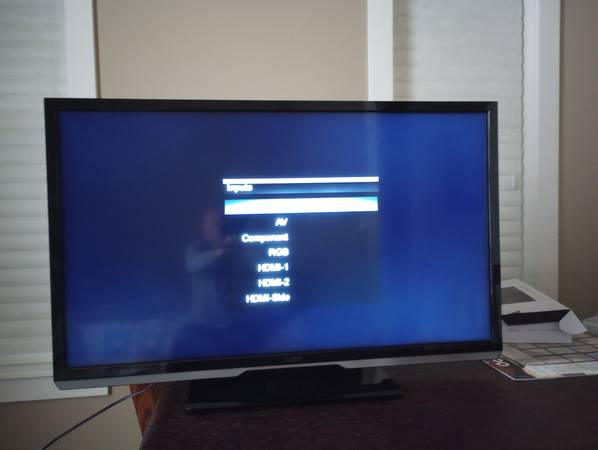 VIZIO TV 1