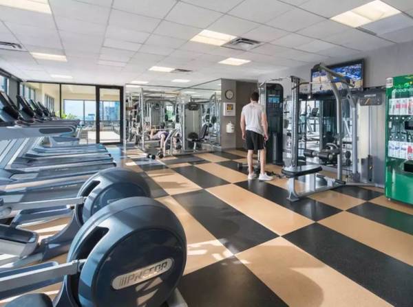$2,000 / 1br - LAKESHORE EAST Convertible de 1 dormitorio~Camina a todas partes~Gimnasio~Se permiten mascotas (Lakeshore East, Chicago)63844192080131122