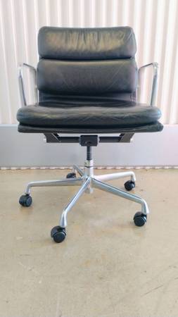 Authentic Herman Miller Eames Soft Pad Office Chair Still Available 1