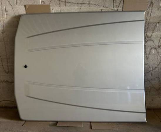 OEM Ford F-150 2015-2020 Undercover Silver Hard One-Piece Tonneau Cover 6.5' Bed 1