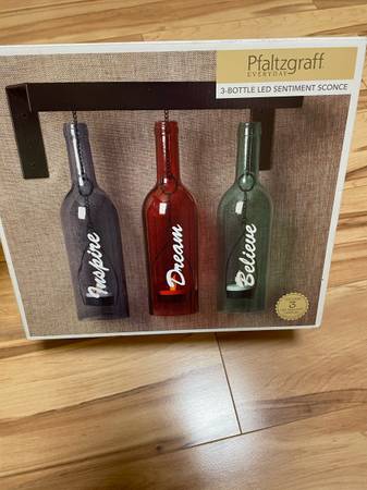 Decorative Wall Sconce 1