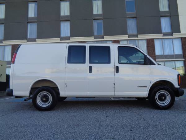 1998 Chevrolet G 2500 - Photo 9