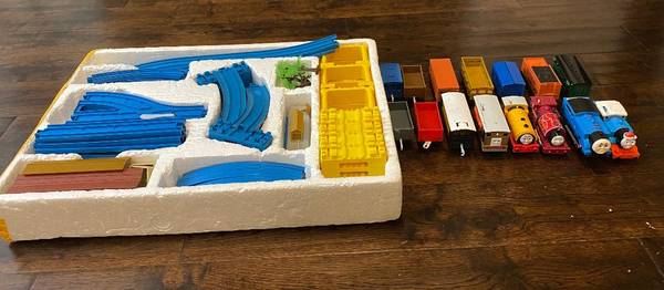 Thomas train & track 1