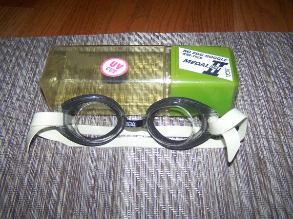 Swim Goggles 1