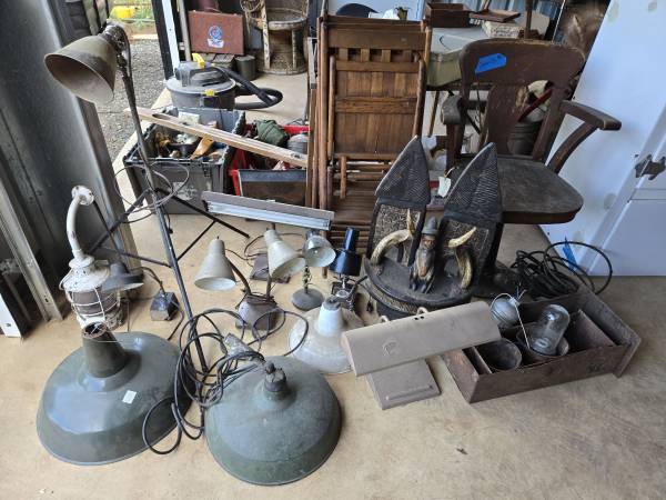 Yard sale photo