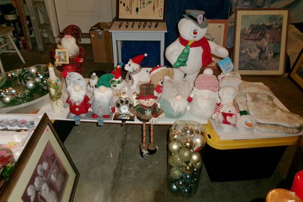 Yard sale photo