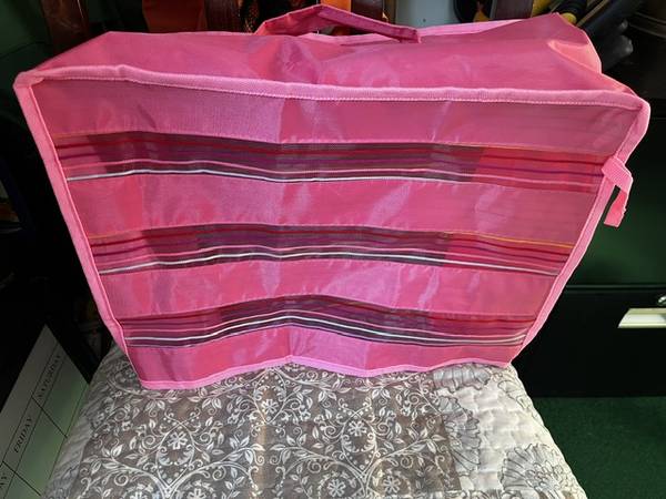 Sewing Machine Cover 1