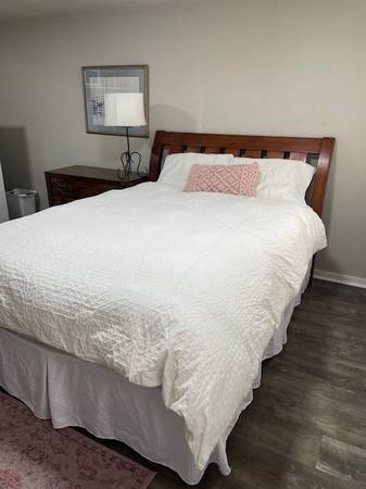Fully Furnished Studio Apartment Available in Downtown Fraser 1