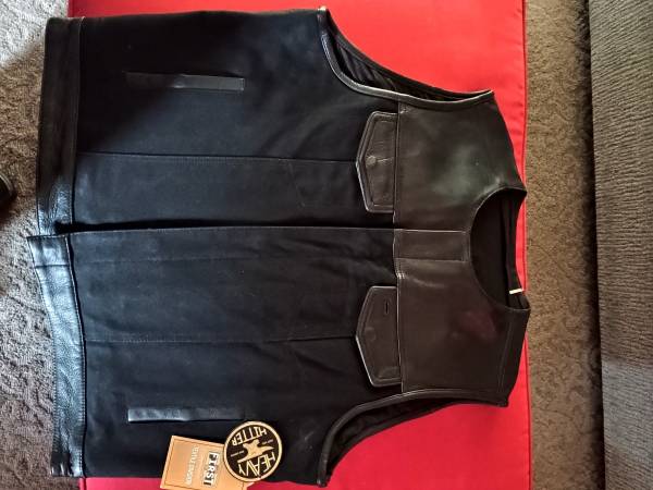 Club vests (First Manufacturing Heavy Hitter) 1