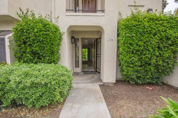 $3,300 / 2br - 1409ft2 - Spacious Dual-Master Condo! (Carlsbad)63865930357761120