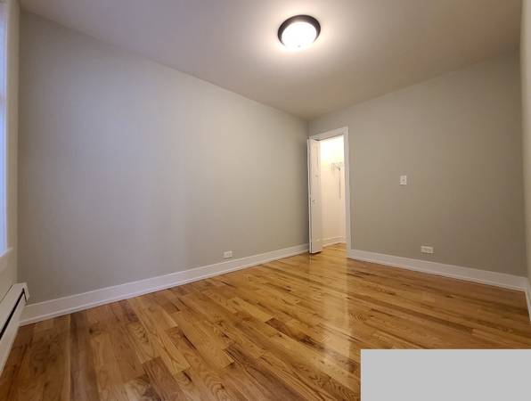 $2,300 / 2br - Lovely 2br/1-Bath Apartment - $2,300/mo - Available (Lakeview East (Chicago))64201212190977123