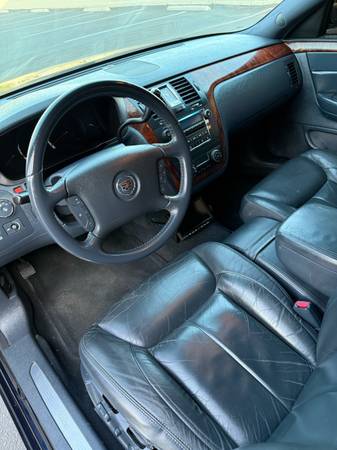 2006 Cadillac DTS Limo Presidencial. - $3,500 (San Diego)63616026444163124