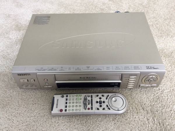 Samsung SV-5000W World Wide VHS/SVHS PAL SECAM NTSC Convert w/ Remote 1