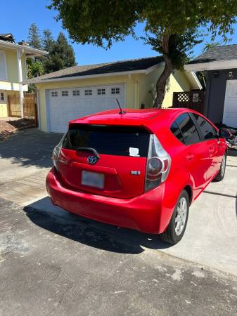 2012 Toyota Prius C – Reliable – 60 MPG – Clean Title – Well Maintained - $7,500 (Fremont / Union City / Newark)63470231091457123