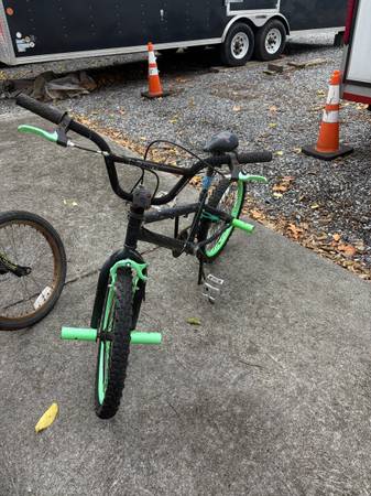 2 BMX Bicycles 1