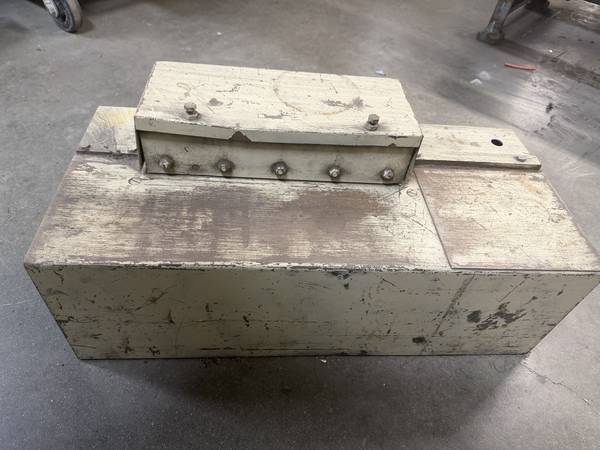 Lockformer Pittsburgh Machine – 24 Gauge Sheet Metal Machine 1