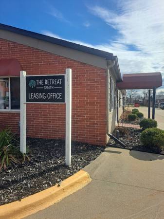 $775 / 1br - 650ft2 - Right Around the Corner, Near Everywhere You Want to Be! (2981 6th Street Southwest, Cedar Rapids, IA)63815109317505120